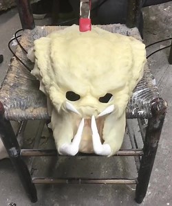 4.2K views · 54 reactions | V6 moving mandible mechanism showcase. Each individual mandible is connected via a wire than can be operated by utilising your fingers. Scott’s been working on this upgrade for a couple months now and it’s looking very good. Note: this is still a work in progress. | Wreav | Facebook