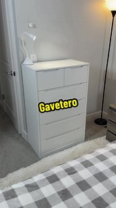 Gavetero de madera decorativo para guardar ropa en espacios pequeños