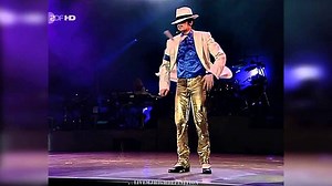 37K views · 1.1K reactions | Michael Jackson - Smooth Criminal - Live in Munich 1997 | The 90's Project | Facebook