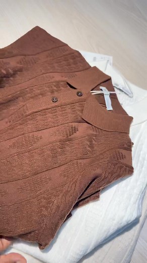 1K views · 1.4K reactions | Sweater Polo - Old Money Style-Imported Fabric #oldmoneycollection #vintagestyle #imported #sweater | Signature Lifestyle | Facebook