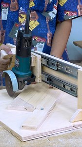 Tooltips and tricks homemade scroll saw idea #DIYER #tooltips #tricks #crafting #woodwork #tips #crafty #crafter #hacks #woodworking #jigs | DIYer & Crafts