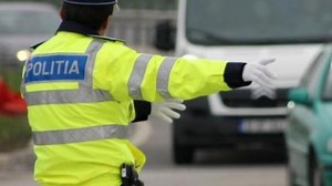 Circulație oprită pe Bulevardul Eroilor, din cauza surpării terenului