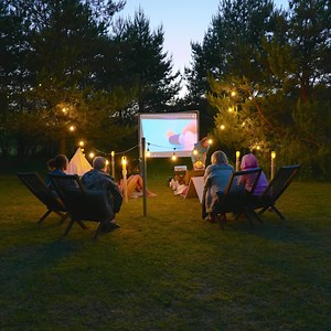 Hosting a Watch Party? These Ideas Will Steal the Show! | Green Bean