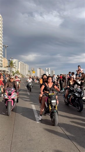 Semana de la moto mazatlan 🤗❤️ #viral #motos #malecon #mazatlan