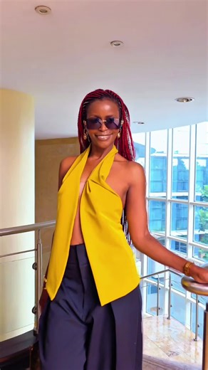 Show up. Even when it’s messy. Even when you’re unsure. Even when no one is clapping. Because showing up is how ordinary days turn into breakthroughs. It’s how doubt turns into confidence. It’s how you prove — to yourself — that you’re serious. You don’t have to be perfect. You don’t have to be ready. You just have to be there. Show up tired. Show up nervous. Show up anyway. That’s how momentum is built. That’s how winners are made. #trending #viral #shirustuart #