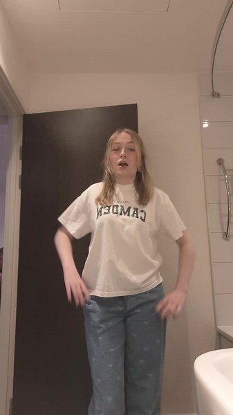 think this has got to be one of my favourite concert outfits I've had yet!! #gracieabrams #gracieabramstour #thesecretofus #21 #concertoutfit #concertgirlie #o2 #tsou #tsoutour #tsou2025 #fyp #xyzbcafypシ #xyzabc #fyppp @gracie abrams @GracieAbramsHQ