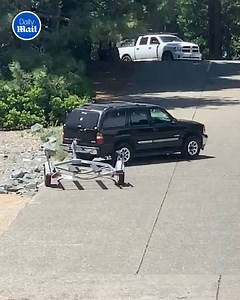 Trailer problems | Daily Mail Video