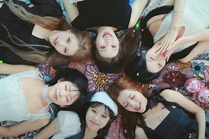 Watch: PURPLE KISS Sings "DOREMI" In Emotional MV For First-Ever English Album Ahead Of November Disbandment | Soompi