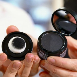 Scopri come ravvivare il tuo colore e coprire la ricrescita con Color Revive Powder. Guarda il nostro tutorial su Goldwell Education Plus: https://youtu.be/3Ty0EsRzwZ8" | Goldwell Italia