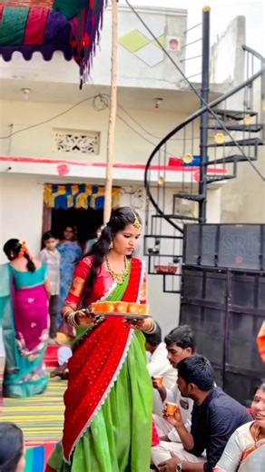 Engagement Moment 😍😁😁 #love #engagement #wedding #marriage #bridalmakeup #shorts #bridalmehndi
