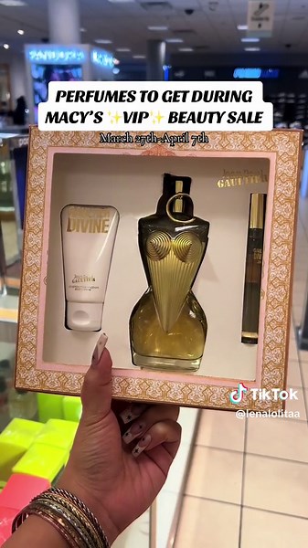 Top Perfumes on Sale at Macy's VIP Beauty Sale