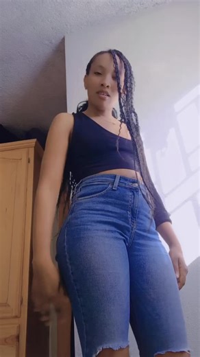 Vidéos de Modeline (@modeline420) avec son original - 𝐍𝐈𝐆𝐇𝐓𝐒𝐓𝐀𝐑 🖤