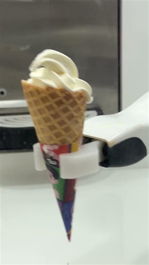 Robot Icecream 机器人冰淇凌