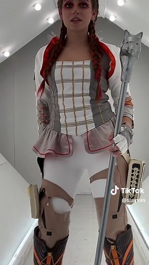 Old trend, new cosplay #loba #lobacosplay #apex #trending | Cosplay Transition