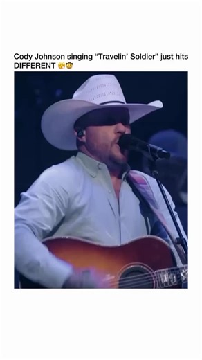 dailymusiccontent on Instagram: "Cody Johnson officially released his cover of “Travelin’ Soldier,” and his voice brings a whole new depth to this classic. After winning Male Vocalist of the Year at the 2025 Country Music Awards, he’s reminding everyone exactly why he’s one of the strongest voices in country right now 鸞 In video: Cody Johnson / @codyjohnson"