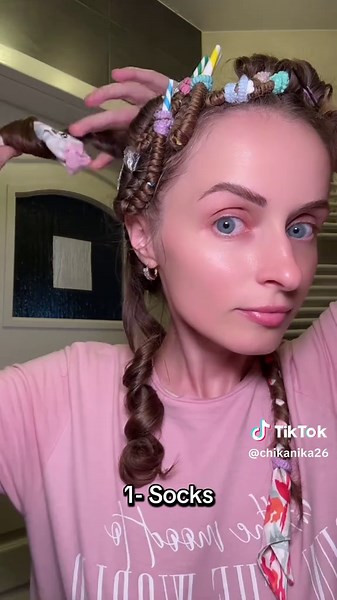 8 Creative Methods for Heatless Curls