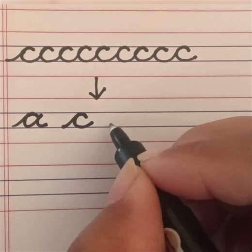 Basic stroke of Cursive handwriting alphabet (a ,c,e,x)