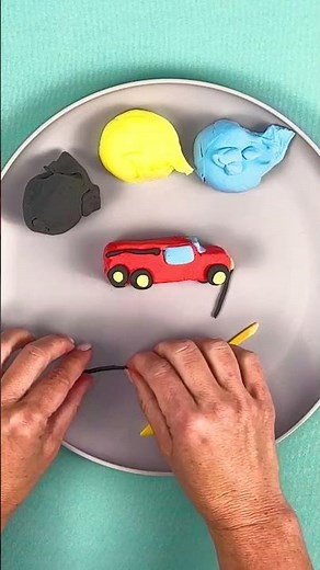 Jill’s Kite Adventure 🪁 | Playtime with the Girlies #Shorts