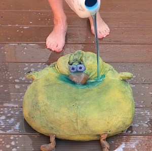 La désintoxication ultime des jouets : une transformation satisfaisante du nettoyage en profondeur ! | Brico Enfants