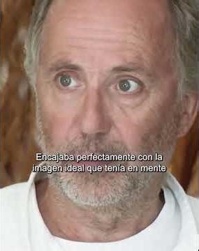 This girl kissed a stranger in front of her boyfriend