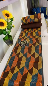“The rich colors and intricate designs of Kente, a true masterpiece.” Available in: 4 yards pattern and 2 yards plain pickup or delivery 🛵? We are more than ready to serve Locate us at Adenta Rowi junction, close to Papa’s pizza, Accra , Ghana ☎️0244121745 0533361100 0207442196 | Kente reigns
