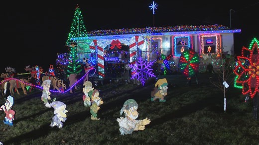 #TheMoment the family of Mr. Christmas continued a PEI holiday tradition