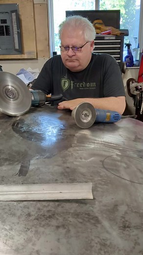 shrinking disc how it works and when to use it tomorrow evening! #workingman #tools #cartok #trucktok #hotrod #sheetmetal #shrinking