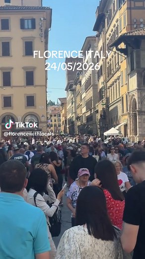 Florence Italy May 2026 — Duomo, Markets & Current Scenes