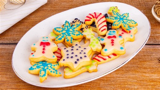Glazed Christmas Cookies: A Sweet Touch of Christmas on your Table