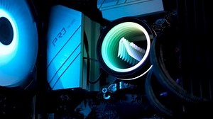 Say hello to the new AFTERSHOCK Glaicer all in one "Mirror Edition" water-cooler. Featuring stunning ARGB accents and a beautiful infinity mirror finish and a classy ARGB rim, the Glaicer "Mirror Edition" looks absolutely stunning in any setup, while keeping your CPU cool even under the heaviest loads. We'll let the video do the talking. Available for preorder and customization all on AFTERSHOCK Custom PCs, 02/06/2020. The Glacier "Mirror Edition" will be available in both 240mm and 360mm radiat
