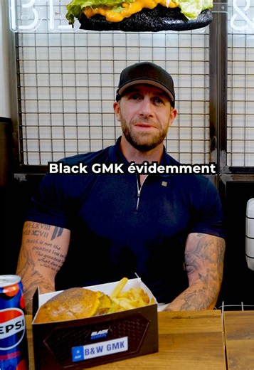 Le Black GMK est dispo dans tout les Black & White burger ! Vous l’avez goûté ou pas encore ? @Ibratv @GMK