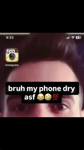 Brendon Urie Shows Off Bold New Look