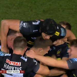 39K views · 1.2K reactions | HE'S DONE IT  An ice cold Henry Slade slots the match-winning penalty for Exeter Chiefs Official 略 #GallagherPrem #EXEvGLO | Premiership Rugby | Facebook