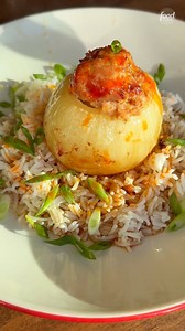 252K views · 661 reactions | Stuff onions with a Japanese-style dumpling filling and bake them until they literally MELT in your mouth! 暈 Get Young Sun Huh's recipe for a twist on the "onion boil" trend: https://foodtv.com/3TnxIAw | Food Network | Facebook