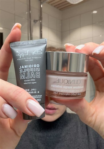 the end of an era! I’m using the @Clinique Store moisture surge intense, and the Dr Lipp balm 🌷 #sensitiveskin #tsw