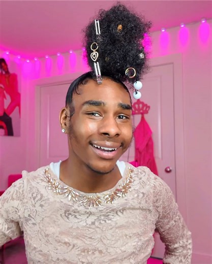 Yall Like This Hairstyle?😂👀 Happy Black History Month 🖤 #curlyhair | Curly Hairstyles