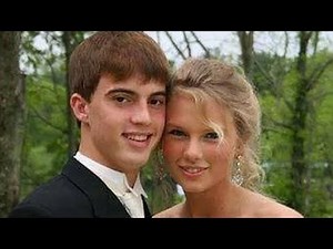 20 Awkward and Awesome Celebrity Prom Pictures