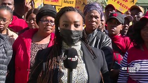 3 comments | The #GroblersdalAssault accused Corrie Pretorius has been denied bail. Pretorius is accused of assaulting and pointing a firearm at a 16-year-old boy. Tshegohaco Moagi speaks to the victim's mother. Watch: bit.ly/3HYRcVC #Newzroom405 | Newzroom Afrika | Facebook