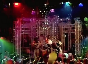 4.3K views · 105 reactions | 80 Alternativo - UB40 - Red Red Wine | Clássicos dos Anos 80s & 90s | Facebook