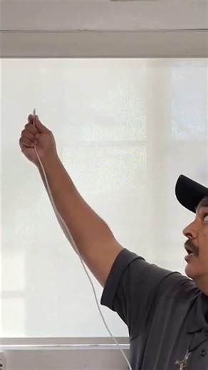 How to charge a battery powered roller shade with USB-C & power supply