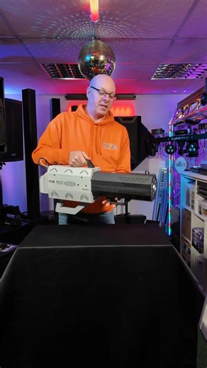 Algam Lighting FMG1500 Portable 1500W RGB Smoke Machine Smoke Gun Unboxing and Demo