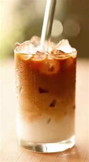 Ice Tinkling ASMR Latte Stir ✨ #IcedLatte #ASMR #GlassStraw #CoffeeTok #HighFrequency