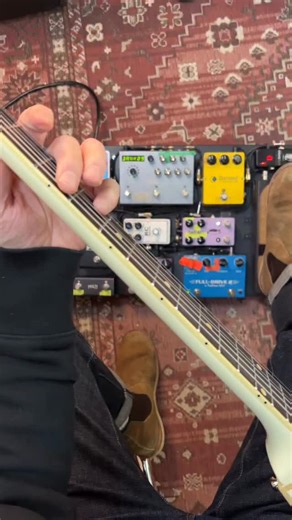 Daniel Carson on Instagram: "🎸 Simple Idea You Can Use In Your Playing ⚡️ #worshipguitar #guitartutorial #guitarlessons #guitarlesson #pedalboard"