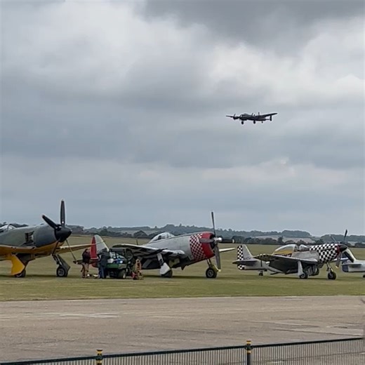 4K reactions · 136 shares | Avro Lancaster at Duxford Battle of Britain enjoy the sound of those 4 engines or is it just 3 ? #lancaster #avrolancaster #aviations #planespotter #spotter #aircraftpilot #airshow #aviation #pilot #military #avgeeks #planespotting #flying #landing #takeoff #airliners #avgeek | The Flying Duck77 | Facebook