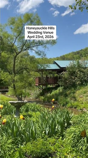 A stroll through the Wedding gardens at Honeysuckle Hills in the mountains of Pigeon Forge