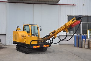 [Hot Item] Safety Maintenance Guardrail Installation Machine for Road Construction