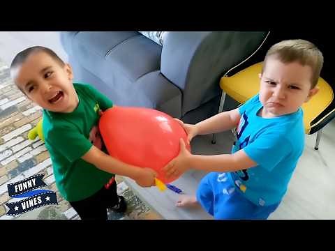 Pops Balloon - 10 Minutes Funniest Baby and Sibling Moments 😂 | Funny Vines 🎈