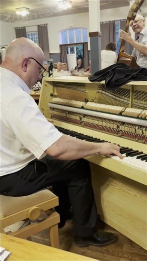 Swinging Sunday - Bugle Call Boogie 4 (final part)