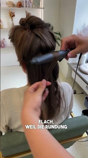 Mehr Volumen bei Locken mit dem Lockenstab #shorts