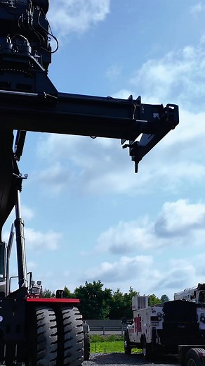 Good morning, XRS-1075 reach stacker. cc: Taylor Machine Works | Taylor Northeast